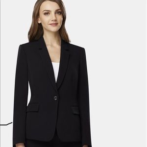 Tahari - Arthur S Levine